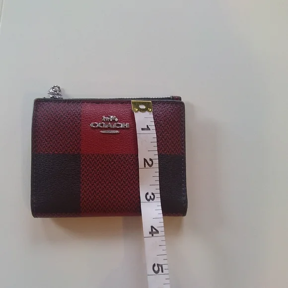 Coach Dual-Tone Red and Black Wallet - Picture 3 of 5